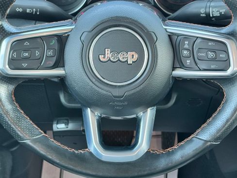 Used 2020 Jeep Gladiator Mojave AWD/4WD image 20