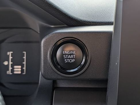 Used 2024 Toyota Tacoma SR5 AWD/4WD image 19
