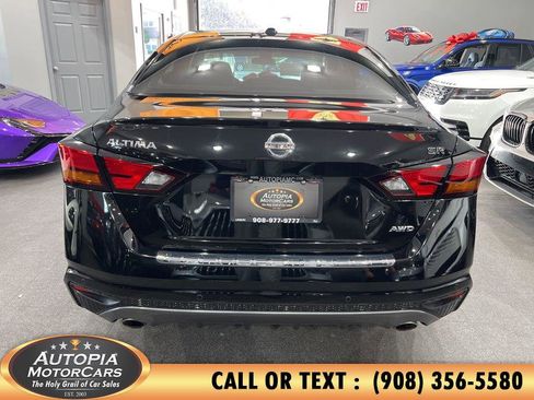 Used 2022 Nissan Altima 2.5 SR AWD/4WD image 4
