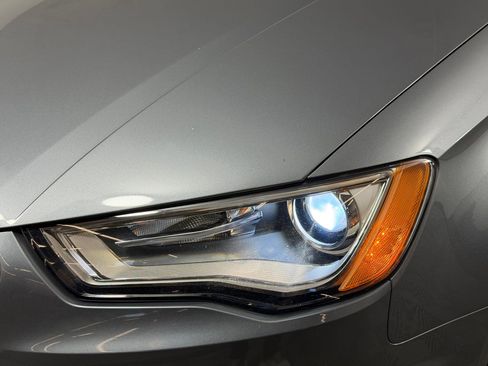 Used 2015 Audi A3 1.8T Premium image 11