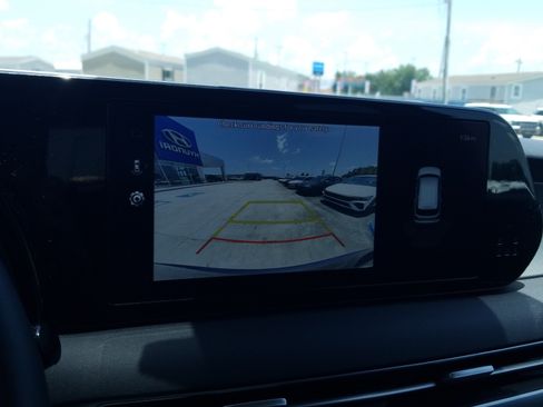 Used 2025 Hyundai Palisade SEL FWD image 24