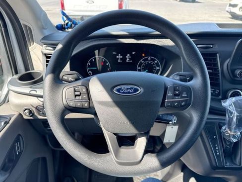 New 2025 Ford Transit 250 148 Medium Roof image 14