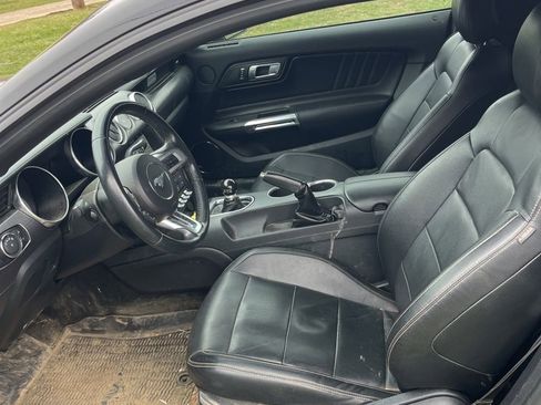 Used 2018 Ford Mustang GT Premium w/ GT Performance Package image 7