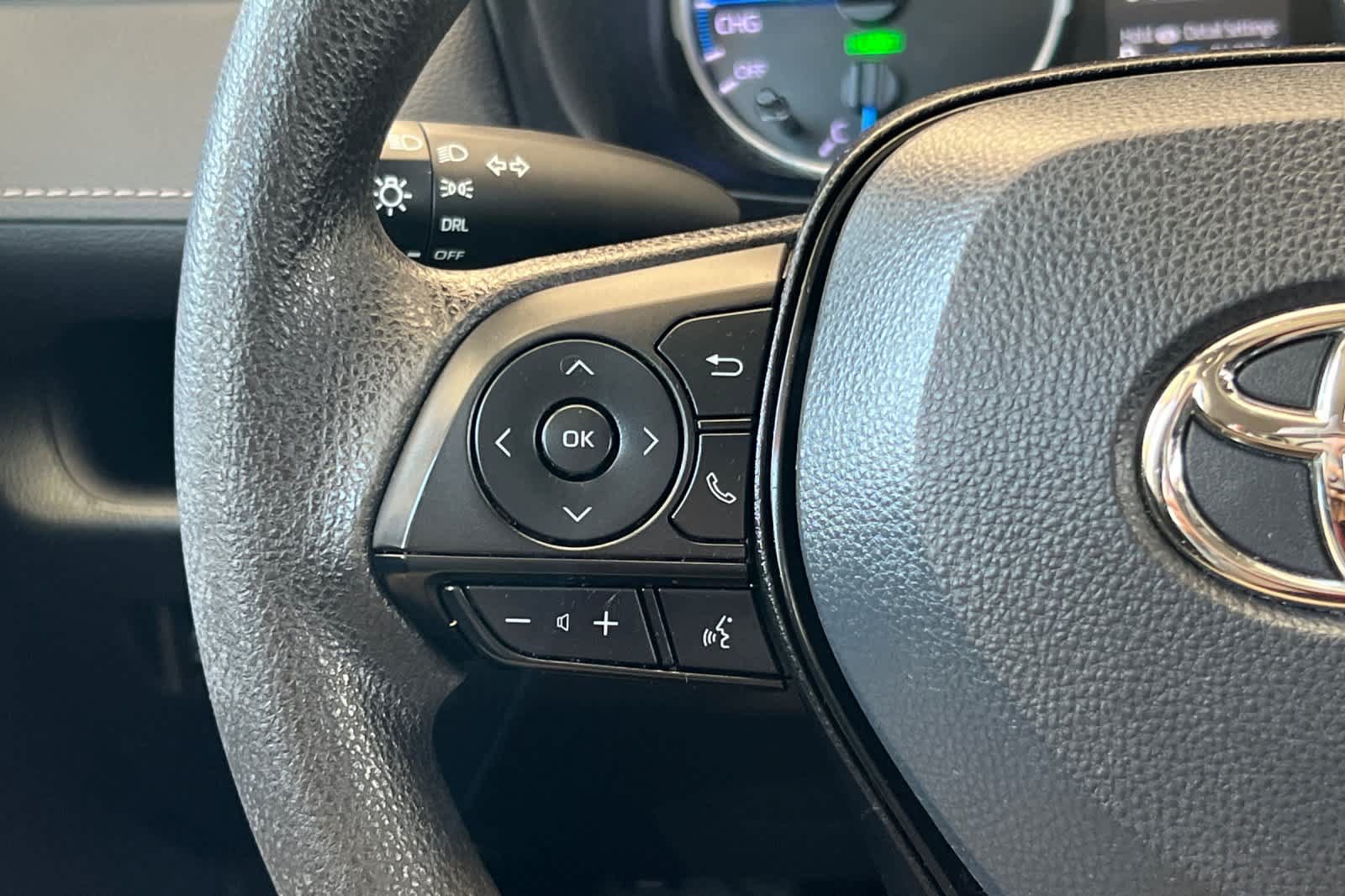 Certified 2022 Toyota RAV4 LE AWD/4WD image 25