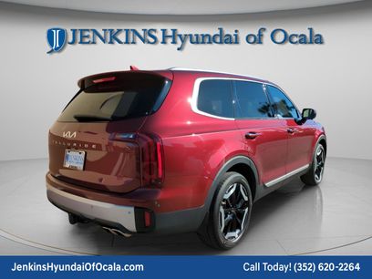 Used 2024 Kia Telluride S w/ S Sunroof Package