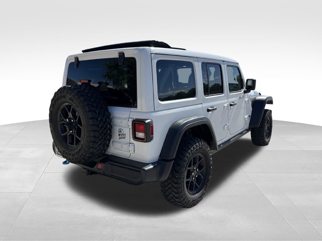 Used 2024 Jeep Wrangler Unlimited AWD/4WD image 11