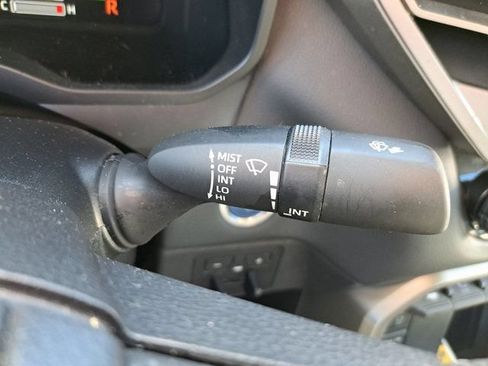 Used 2024 Toyota Tundra Limited AWD/4WD image 25