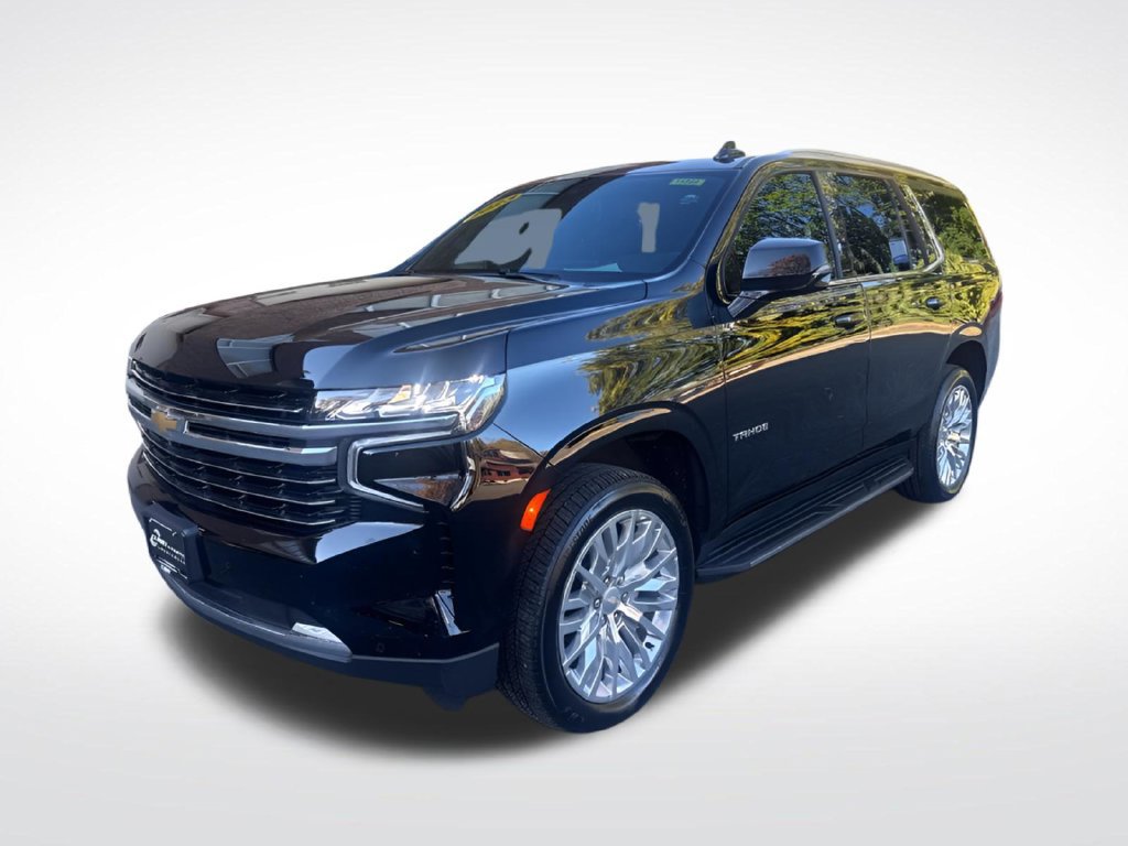 Used 2023 Chevrolet Tahoe LT w/ LT Signature Plus Package AWD/4WD image 3