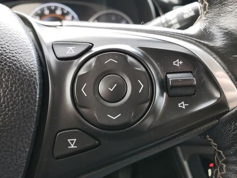 Used 2017 Buick Envision Premium AWD/4WD image 23