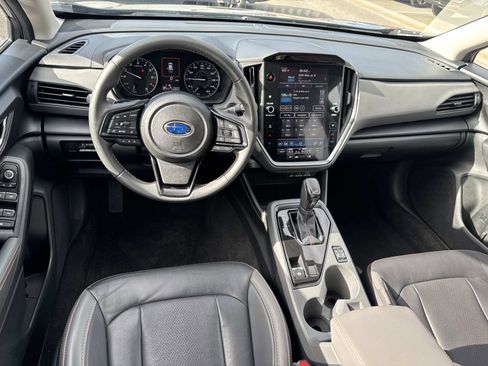 Used 2024 Subaru Crosstrek 2.5i Limited w/ Crosstrek Mirror Package AWD/4WD image 9