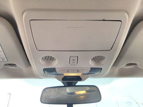 Certified 2021 Ford EcoSport SE image 33