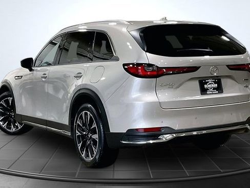 Used 2024 MAZDA CX-90 Plug-In Hybrid w/ Premium Plus AWD/4WD image 13