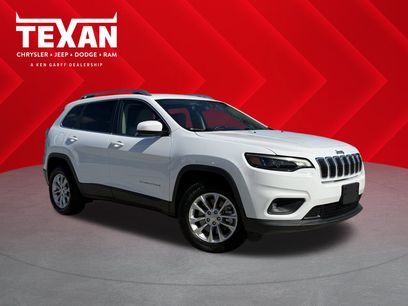 Used 2019 Jeep Cherokee Latitude w/ Cold Weather Group