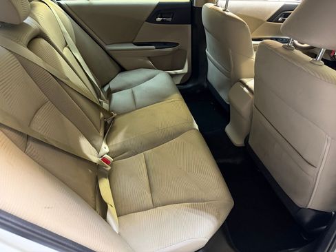 Used 2014 Honda Accord LX image 35