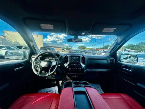 Used 2021 Chevrolet Silverado 1500 Custom RWD image 7