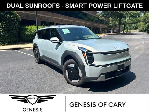 Used 2024 Kia EV9 Wind AWD/4WD image 1