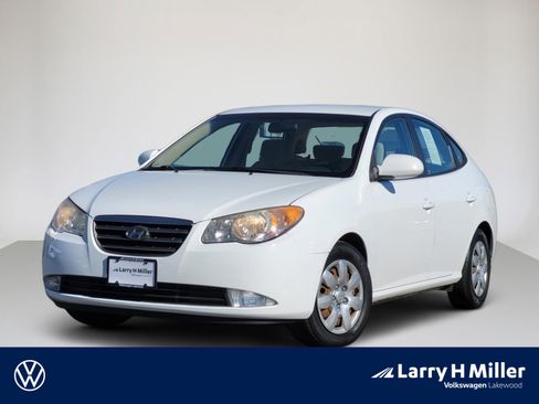 Used 2008 Hyundai Elantra SE image 1