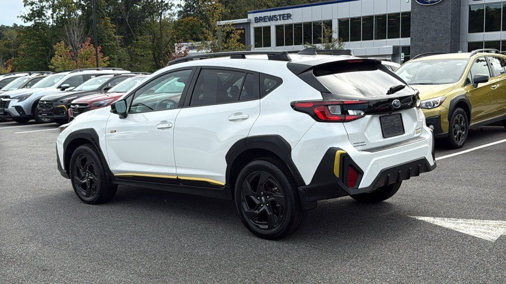 Used 2025 Subaru Crosstrek 2.5i Sport AWD/4WD image 6