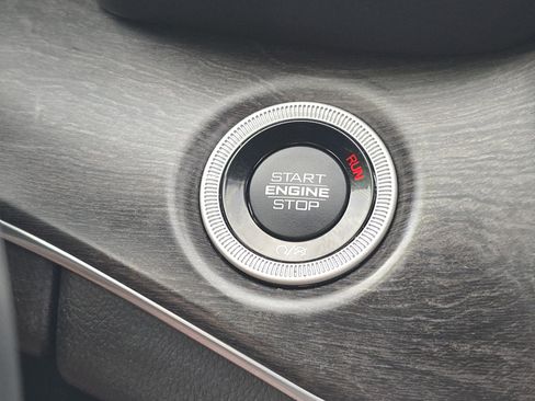 Used 2022 Jeep Grand Cherokee L Overland w/ Luxury Tech Group IV image 42