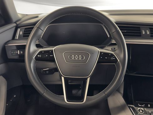 Used 2023 Audi e-tron Chronos w/ Chronos Package image 20