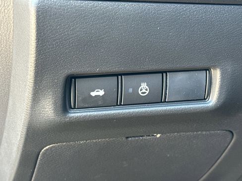 New 2026 Nissan Sentra SV w/ SV Convenience Package FWD image 30