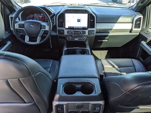 Used 2022 Ford F250 Lariat w/ Lariat Value Package image 12