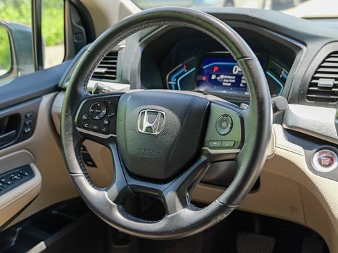 Used 2023 Honda Odyssey EX-L image 43