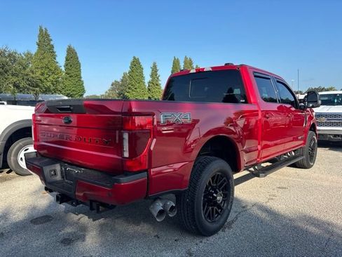 Used 2022 Ford F250 Lariat w/ Black Appearance Package AWD/4WD image 5