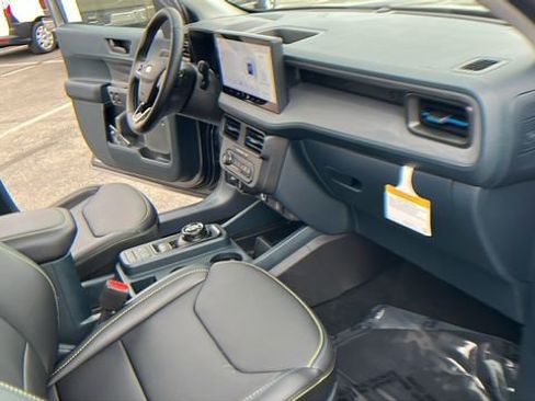 New 2026 Ford Maverick Lobo image 12