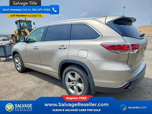 Used 2015 Toyota Highlander Limited Platinum AWD/4WD image 3