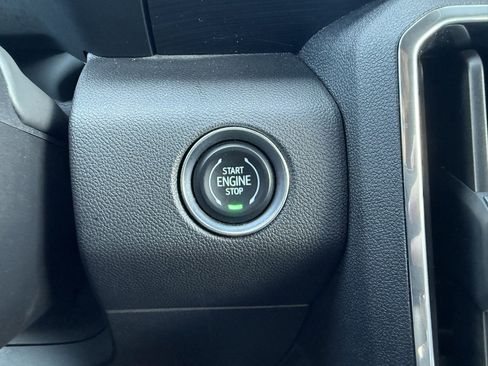 Used 2024 GMC Acadia Elevation image 46