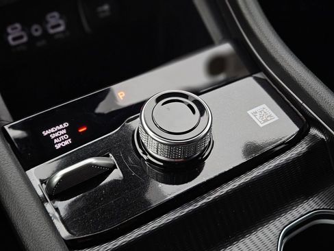 New 2025 Jeep Grand Cherokee Limited image 25