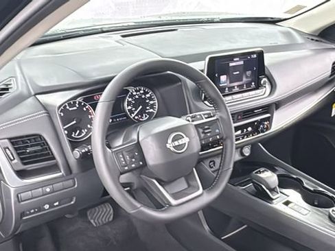 New 2026 Nissan Rogue SV w/ Cold Weather Package AWD/4WD image 35