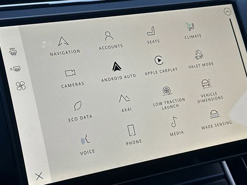 New 2026 Land Rover Range Rover Evoque S image 21