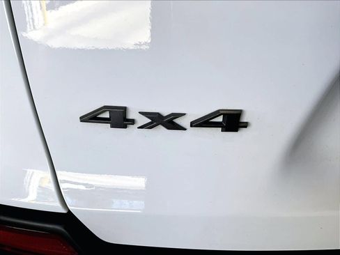 Used 2021 Jeep Cherokee Latitude Lux 80th Anniv w/ Quick Order Package 26U 80TH AWD/4WD image 30