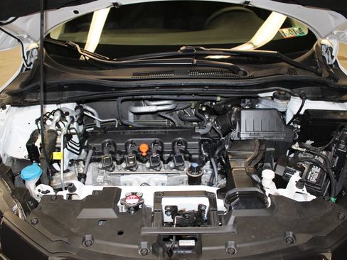 Used 2022 Honda HR-V EX image 38