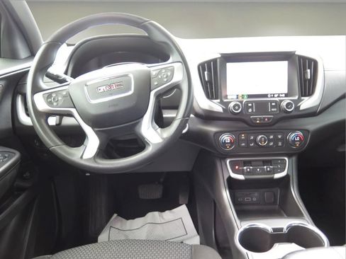 Used 2023 GMC Terrain SLE w/ Driver Convenience Package FWD image 21