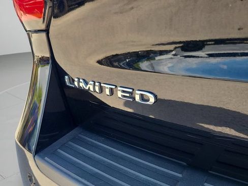 Used 2024 Ford Expedition Max Limited AWD/4WD image 38