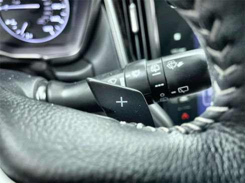 Used 2020 Subaru Outback Limited w/ Popular Package #2 image 20