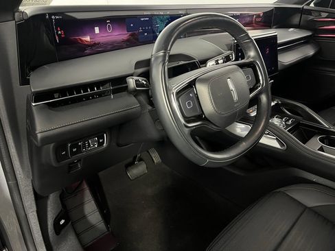 Used 2024 Lincoln Nautilus Reserve w/ Jet Appearance Package (87T) image 22