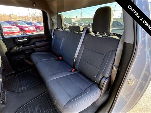 Used 2025 Chevrolet Silverado 2500 Custom w/ Custom Value Package image 22