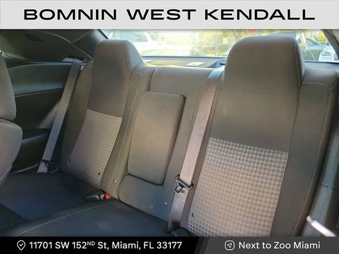 Used 2022 Dodge Challenger GT image 12