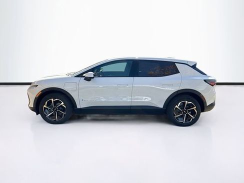 New 2026 Chevrolet Equinox EV LT image 9