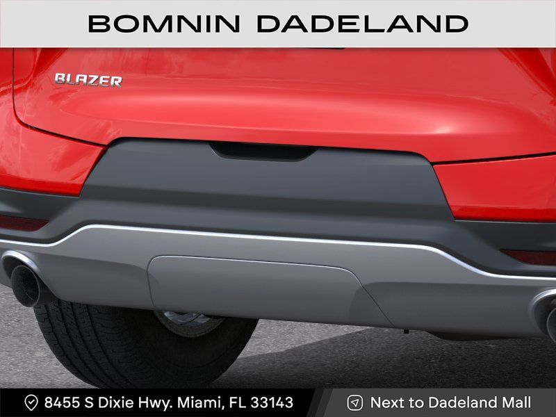 New 2025 Chevrolet Blazer LT FWD image 15