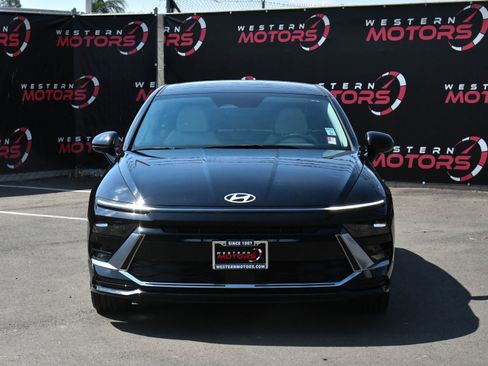 Used 2024 Hyundai Sonata SEL image 2