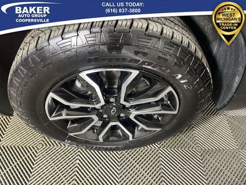 Used 2025 Chevrolet TrailBlazer ACTIV image 32