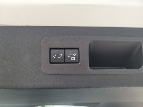 Used 2024 Lexus LX 600 LX 600 Premium 4WD image 19