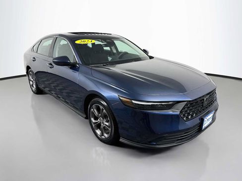 Used 2024 Honda Accord EX image 1