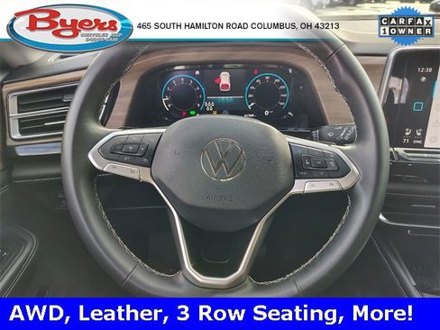 Used 2025 Volkswagen Atlas SE image 16