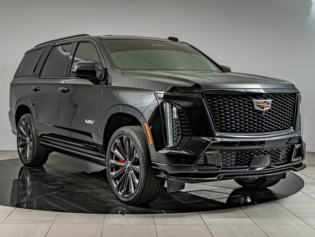 Used 2025 Cadillac Escalade V AWD/4WD image 3
